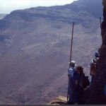 Paso del Andén de Taguante - Guayedra y El Risco - Agaete - Gran Canaria - Archivo Documental de la Federación de Salto del Pastor Canario - Archipiélago Canario (2004).