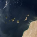 Vista Satelital de la Agencia Espacial Europea de la Situación Geográfica del Archipiélago Canario en el Noroeste del Continente Africano - Archivo Documental de la Federación de Salto del Pastor Canario (FSPC) - Archipiélago Canario y África (Siglo XXI).