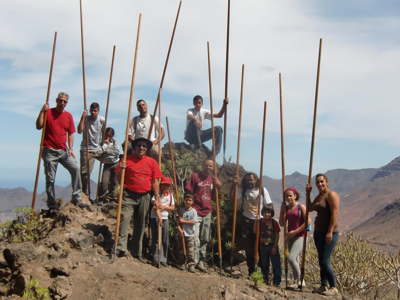 Imágenes del Curso de Iniciación al Salto del Pastor Canario 2012 y Convivencias 2012 de Jurria El Salem - Organiza Jurria El Salem en Noviembre y Diciembre de 2012 en La Aldea de San Nicolás y la Isla de Gran Canaria - Álbum de Fotos de José Antonio Armas y Bernabé Ojeda (Jurria El Salem) - Archivo Documental de la Federación de Salto del Pastor Canario (FSPC) - Archipiélago Canario (Noviembre y Diciembre de 2012).